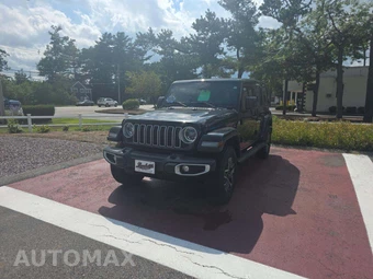 2024 Jeep Wrangler 4 Door Sahara