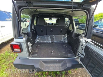 2024 Jeep Wrangler 4 Door Sport S - miniatura 14