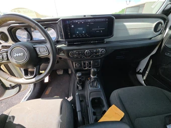 2024 Jeep Wrangler 4 Door Sport S - miniatura 11