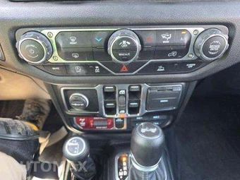 2024 Jeep Wrangler 4 Door Willys - miniatura 27
