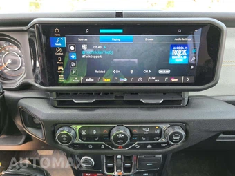 2024 Jeep Wrangler 4 Door Willys - miniatura 10