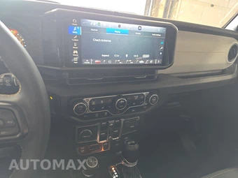 2024 Jeep Wrangler 4 Door Willys - miniatura 11