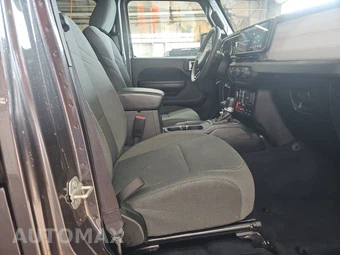 2024 Jeep Wrangler 4 Door Willys - miniatura 8