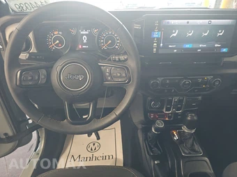 2024 Jeep Wrangler 4 Door Willys - miniatura 11