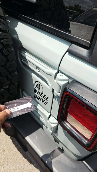 2024 Jeep Wrangler 4 Door Willys - miniatura 19