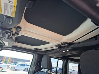 2024 Jeep Wrangler 4 Door Willys - miniatura 18