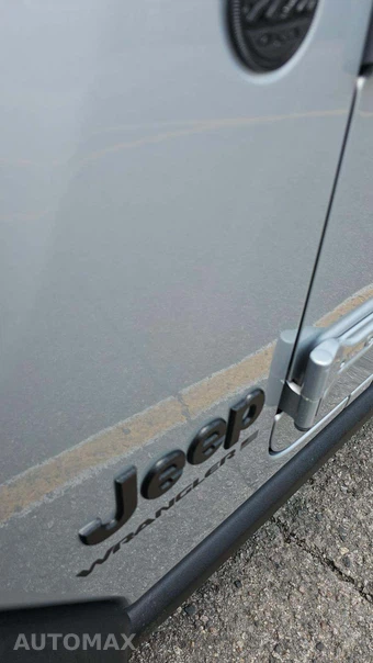 2024 Jeep Wrangler 4 Door Willys - miniatura 24