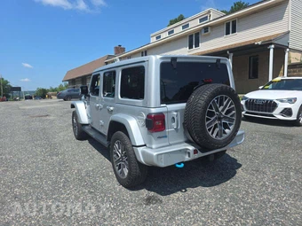 2024 Jeep Wrangler 4xe 4 Door High Altitude - miniatura 2