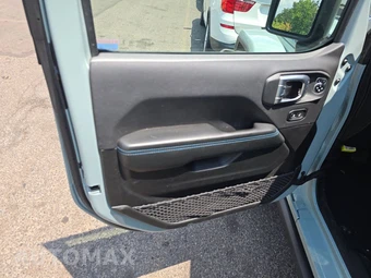2024 Jeep Wrangler 4xe 4 Door Rubicon X - miniatura 9