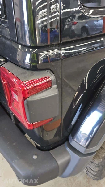 2024 Jeep Wrangler 4xe 4 Door Rubicon X - miniatura 23