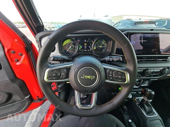 2024 Jeep Wrangler 4xe 4 Door Sahara - miniatura 16