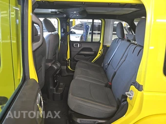 2024 Jeep Wrangler 4xe 4 Door Sahara - miniatura 13