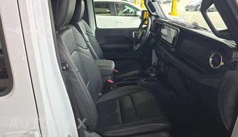 2024 Jeep Wrangler 4xe 4 Door Sahara - miniatura 11