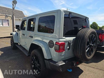2024 Jeep Wrangler 4xe 4 Door Sahara - miniatura 2