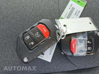 2024 Jeep Wrangler 4xe 4 Door Sahara - miniatura 8