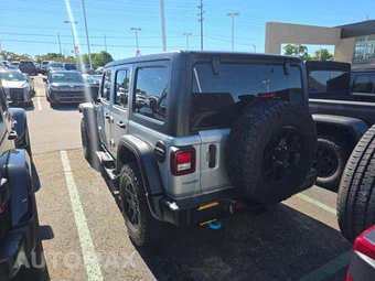 2024 Jeep Wrangler 4xe 4 Door Willys - miniatura 2