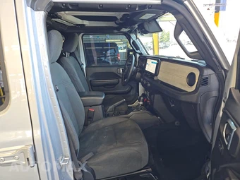 2024 Jeep Wrangler 4xe 4 Door Willys - miniatura 8