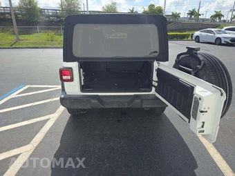 2024 Jeep Wrangler Sport - miniatura 14