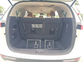 2024 Kia Carnival MPV EX 121.7" WB - miniatura 12