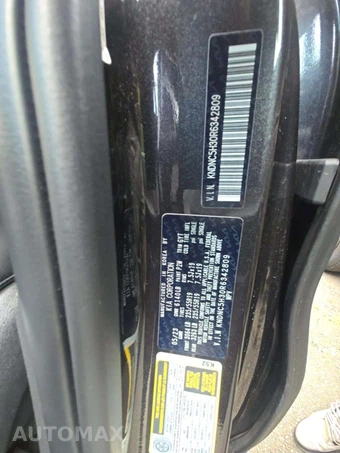 2024 Kia Carnival MPV EX 121.7" WB - miniatura 5