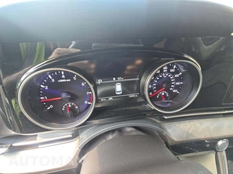 2024 Kia Carnival MPV EX 121.7" WB - miniatura 9