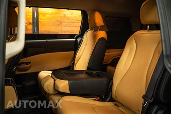 2024 Kia Carnival MPV EX 121.7" WB - miniatura 11