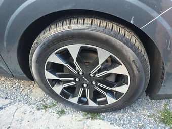 2024 Kia Carnival MPV EX 121.7" WB - miniatura 9