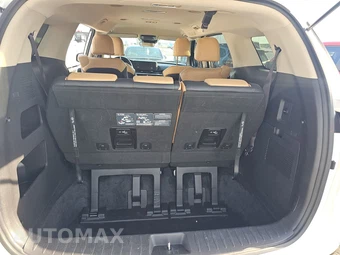 2024 Kia Carnival MPV LX w/ Seat Package 121.7" WB - miniatura 17