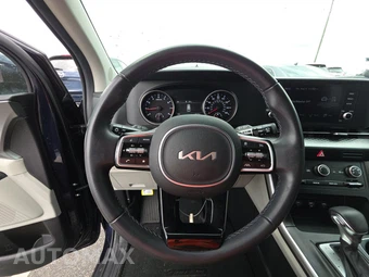 2024 Kia Carnival MPV LX w/ Seat Package 121.7" WB - miniatura 10