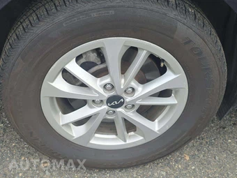 2024 Kia Carnival MPV LX w/ Seat Package 121.7" WB - miniatura 24
