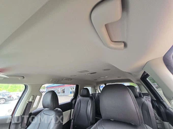 2024 Kia Carnival MPV LX w/ Seat Package 121.7" WB - miniatura 11