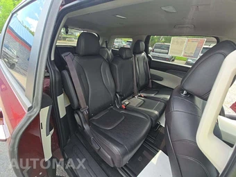 2024 Kia Carnival MPV LX w/ Seat Package 121.7" WB - miniatura 17