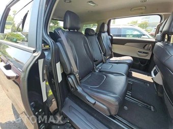 2024 Kia Carnival MPV LX w/ Seat Package 121.7" WB - miniatura 17