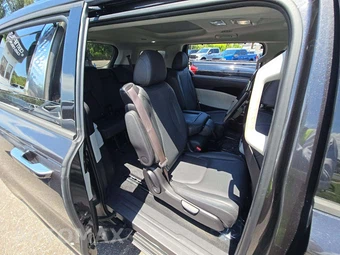 2024 Kia Carnival MPV SX Prestige 121.7" WB - miniatura 17
