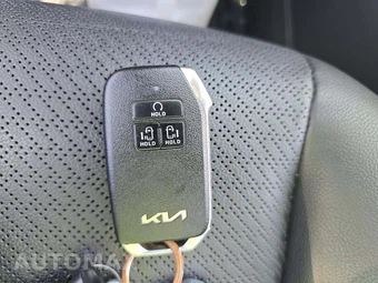 2024 Kia Carnival MPV SX Prestige 121.7" WB - miniatura 8