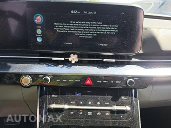 2024 Kia Carnival MPV SX Prestige 121.7" WB - miniatura 11