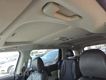 2024 Kia Carnival MPV SX Prestige 121.7" WB - miniatura 11
