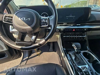 2024 Kia Carnival MPV SX Prestige 121.7" WB - miniatura 10