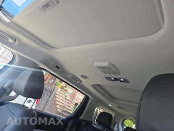 2024 Kia Carnival MPV SX Prestige 121.7" WB - miniatura 11