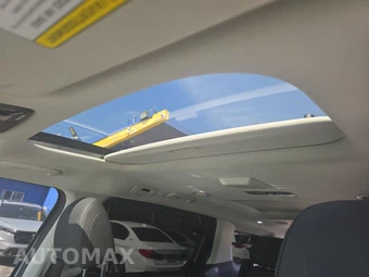 2024 Kia Carnival MPV SX Prestige 121.7" WB - miniatura 21
