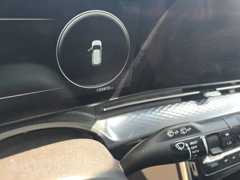 2024 Kia Carnival MPV SX Prestige 121.7" WB - miniatura 12