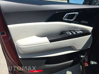 2024 Kia Carnival MPV SX Prestige 121.7" WB - miniatura 9