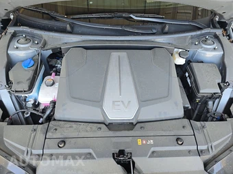 2024 Kia EV6 GT-Line - miniatura 15