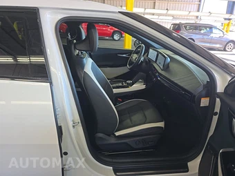 2024 Kia EV6 GT-Line - miniatura 8
