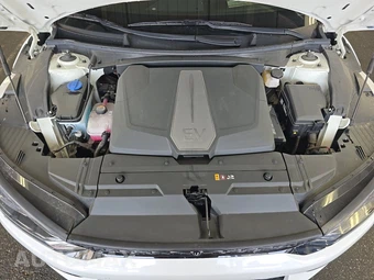 2024 Kia EV6 GT-Line - miniatura 15