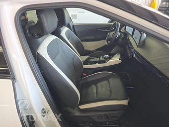 2024 Kia EV6 GT-Line - miniatura 8