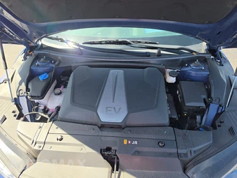 2024 Kia EV6 GT-Line - miniatura 15