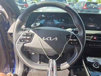2024 Kia EV6 GT-Line - miniatura 10