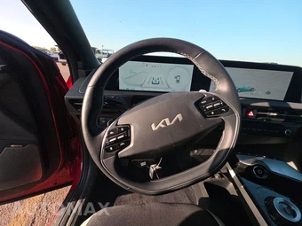2024 Kia EV6 GT-Line - miniatura 10