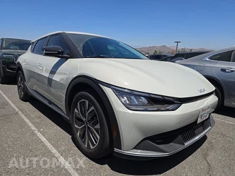2024 Kia EV6 Light Long Range - miniatura 3